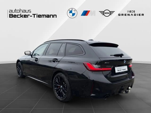 BMW 330 330d M-Sport Touring xDrive