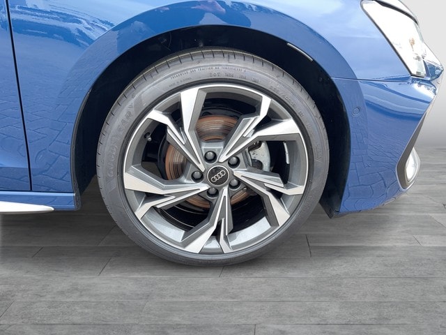 Audi A3 35 TFSI S-Line Sedan