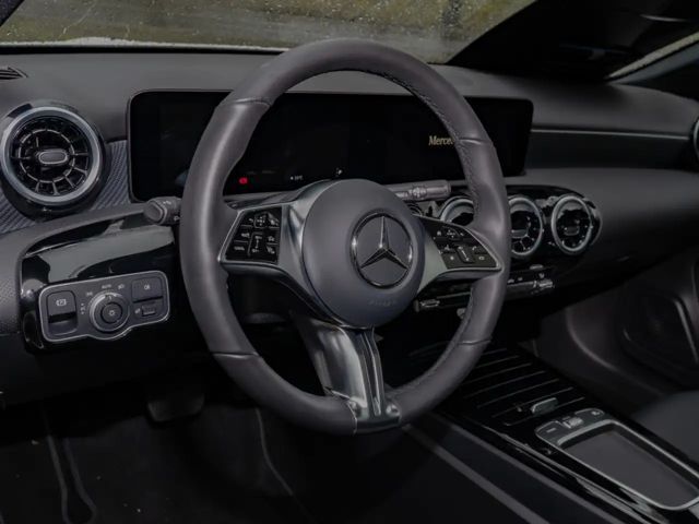 Mercedes-Benz A 180 Progressive