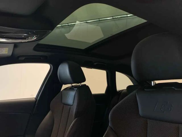 Audi A4 45 TFSI Avant Quattro S-Line