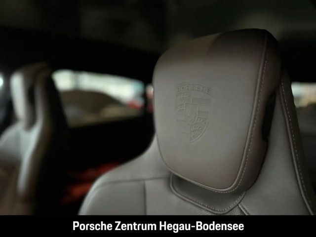 Porsche Taycan 4S Cross Turismo