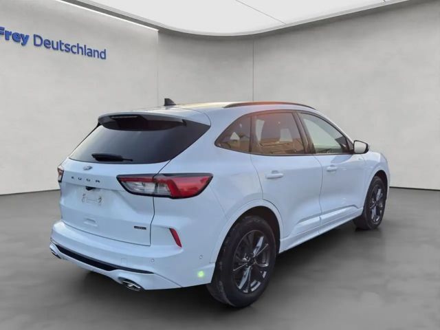 Ford Kuga Plug in Hybrid ST Line X