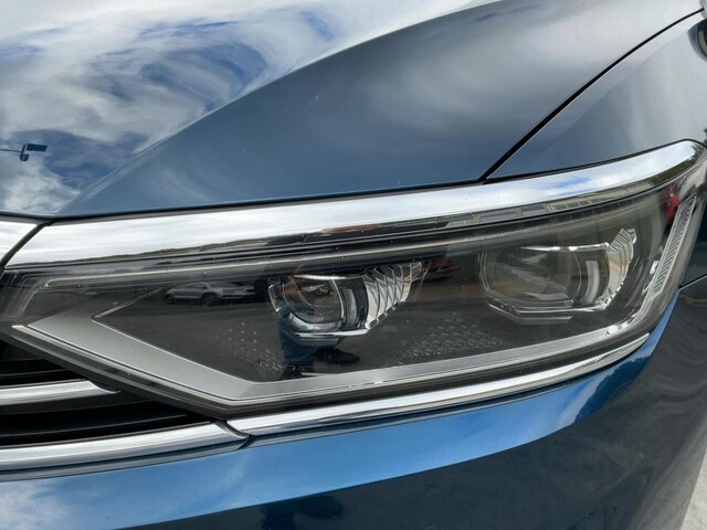 Volkswagen Passat 2.0 TDI DSG R-Line Variant