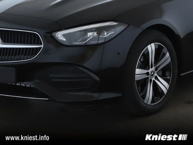 Mercedes-Benz C 180 AVANTGARDE Sedan