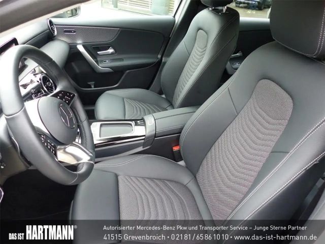 Mercedes-Benz A 180 Progressive