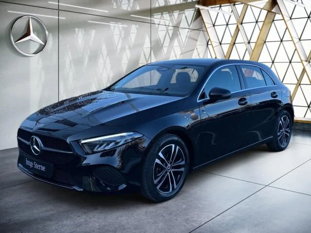 Mercedes-Benz A 180 Progressive