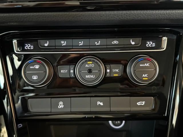 Volkswagen Touran 1.5 TSI DSG Highline