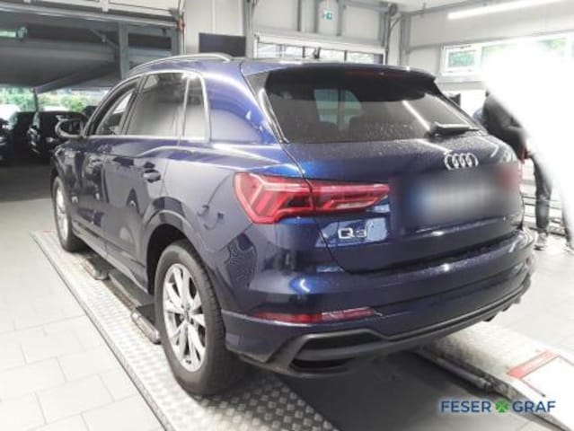 Audi Q3 35 TFSI S-Line S-Tronic