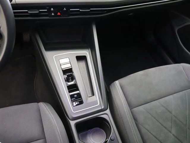 Volkswagen Golf 2.0 TDI DSG Life Variant