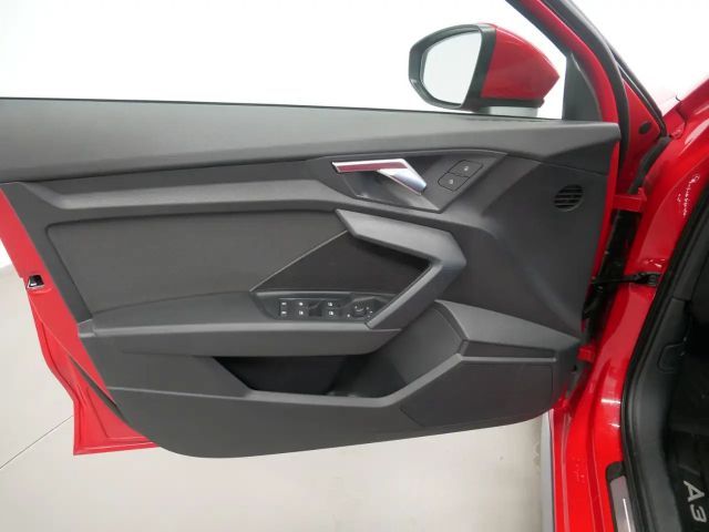 Audi A3 30 TFSI S-Line Sedan Sportback