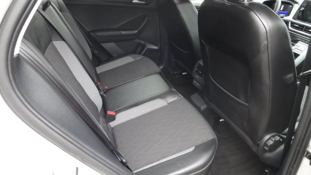 Volkswagen T-Roc Navi+APP+GJ+LED+ACC