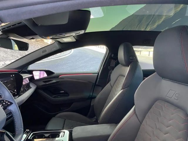 Audi A6 e-tron Avant S-Line