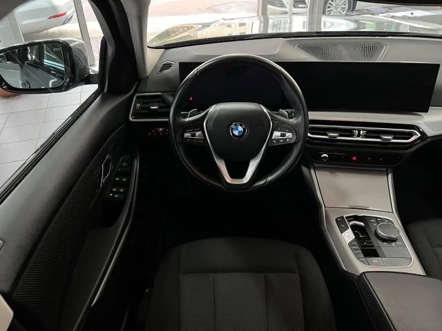 BMW 320 320d Touring xDrive