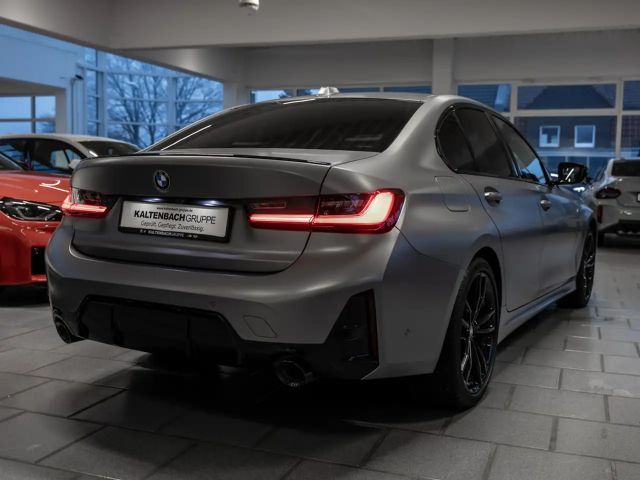 BMW 330 330i M-Sport Sedan xDrive