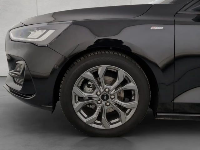 Ford Focus ST Line Wagon