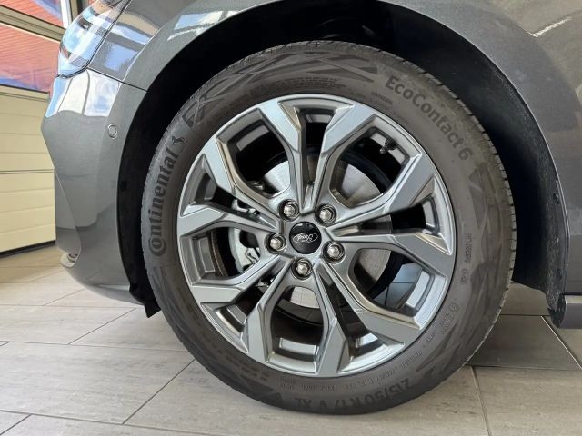 Ford Focus ST Line Wagon