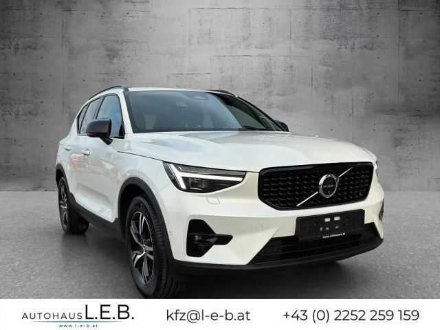 Volvo XC40 Dark Plus