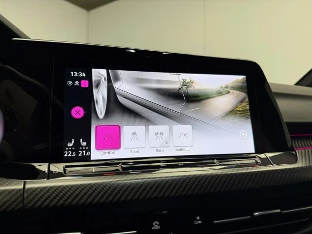 Volkswagen Golf 2.0 TSI DSG Golf VIII