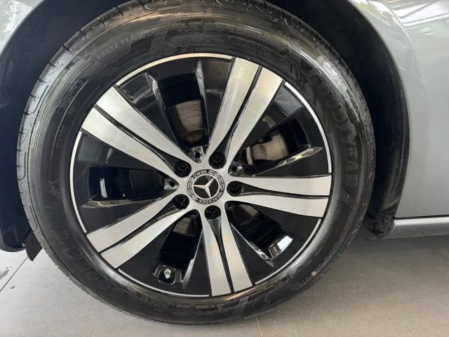 Mercedes-Benz C 180 AVANTGARDE Estate