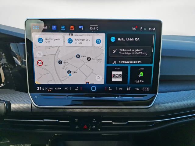 Volkswagen Golf DSG Style eHybrid