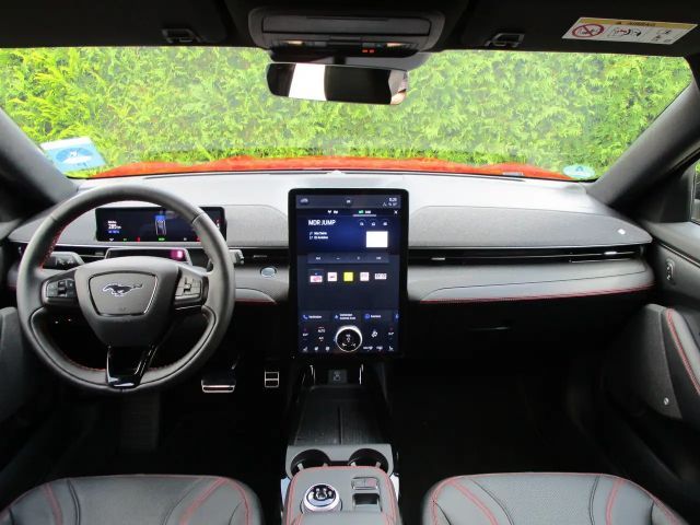 Ford Mustang Mach-E 4x4 AWD