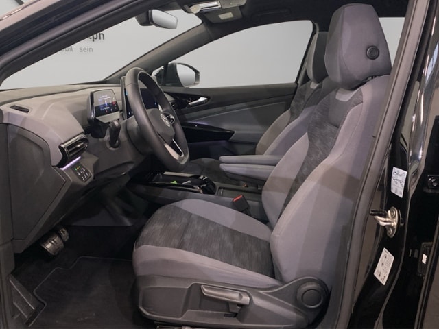 Volkswagen ID.4 82 kWh / Navi LED ACC