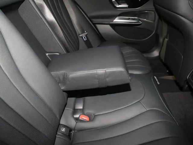 Mercedes-Benz E 220 AMG Line E 220 d Estate