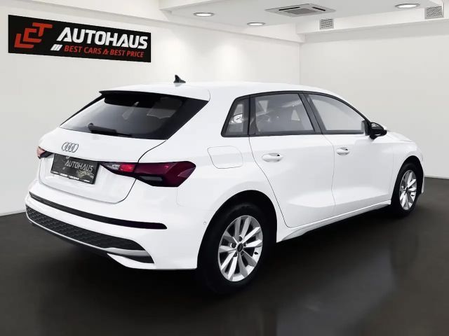 Audi A3 30 TFSI Sedan