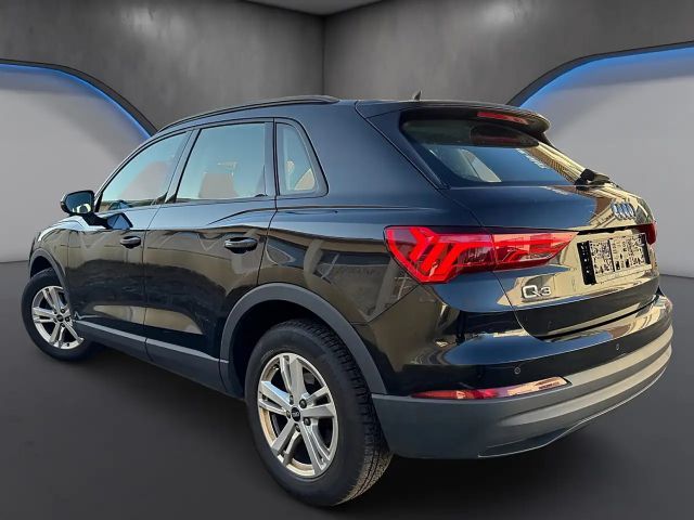 Audi Q3 35 TDI S-Tronic