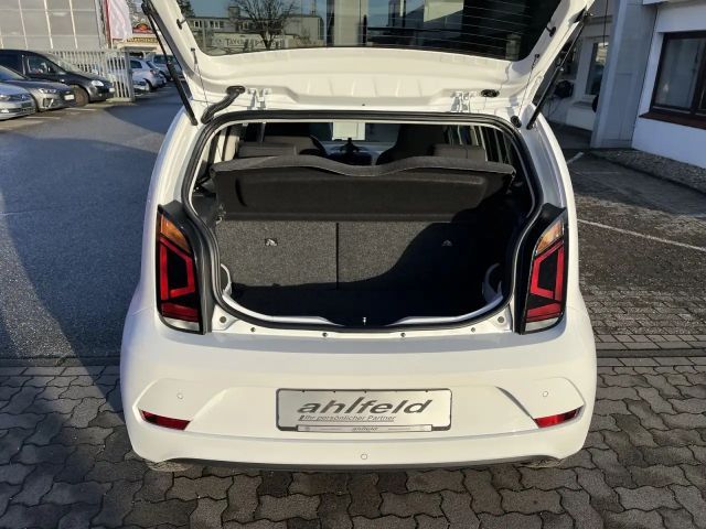 Volkswagen e-up! Style