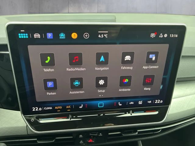 Volkswagen Golf Business DSG Variant