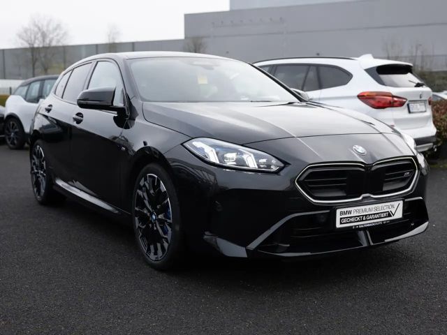 BMW 135 Sedan xDrive