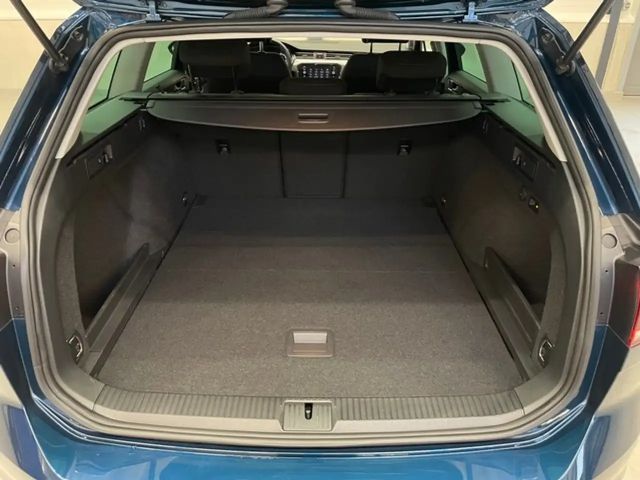 Volkswagen Passat Business Variant