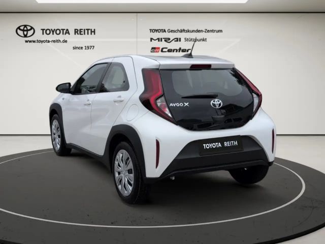 Toyota Aygo X Business