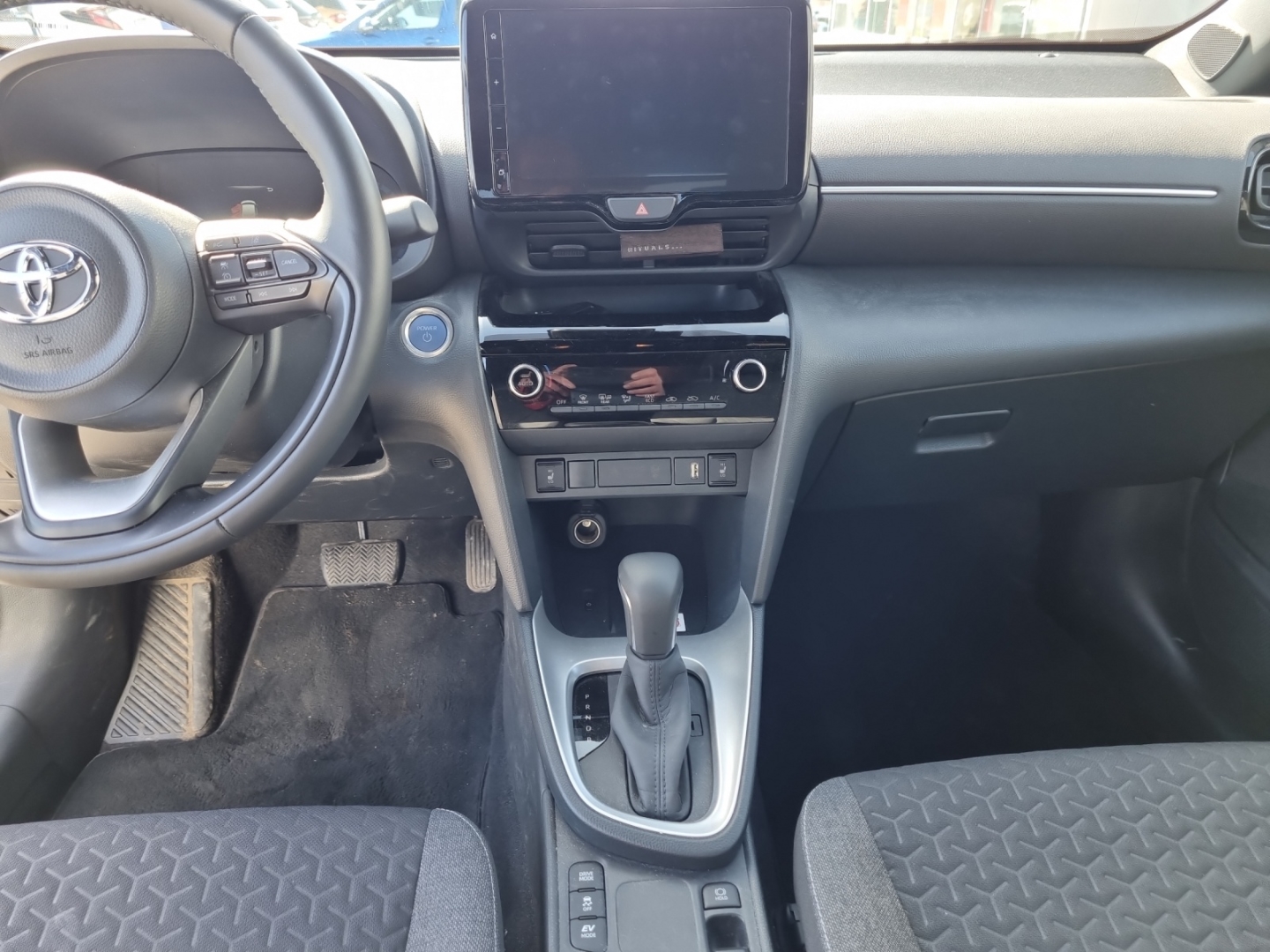 Toyota Yaris Cross 4x2 5-deurs Plus