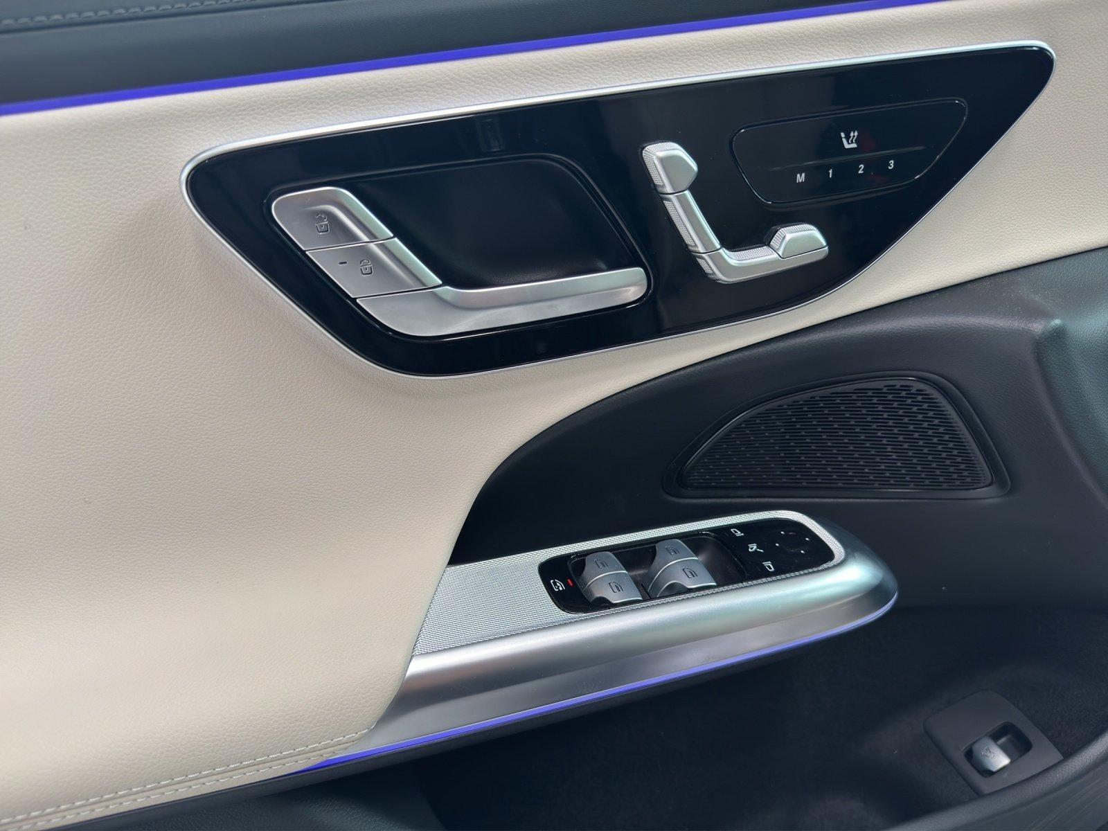 Mercedes-Benz E 200 AMG Line E 200 d Sedan