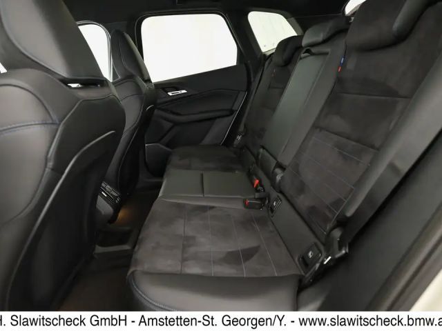 BMW 225 Sedan xDrive