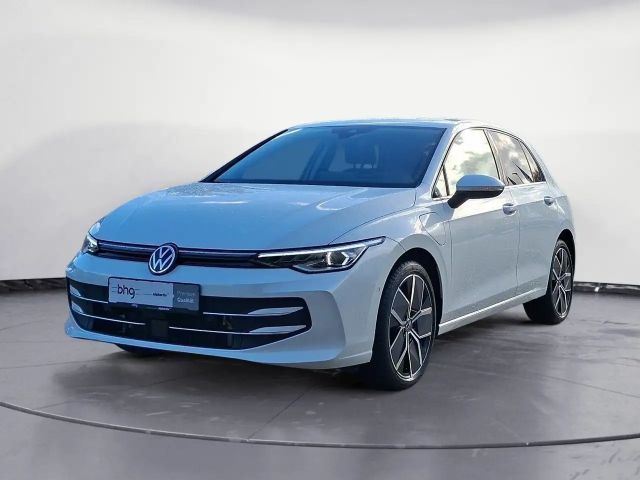 Volkswagen Golf DSG Style eHybrid