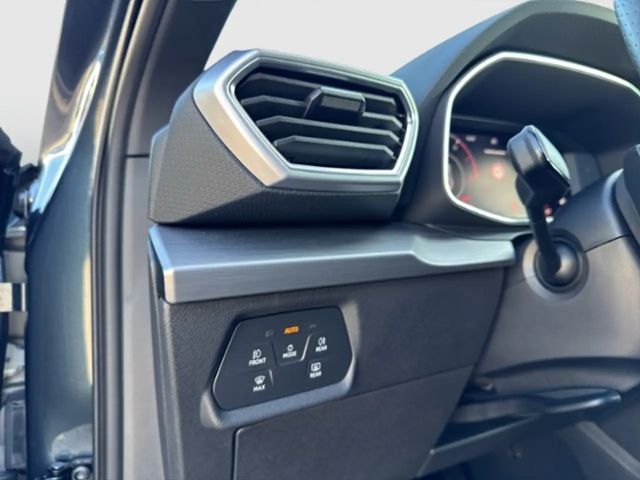 Seat Leon 1.5 eTSI DSG FR-lijn