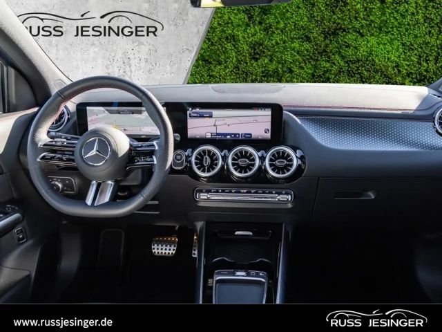 Mercedes-Benz EQA 300 4MATIC AMG Line