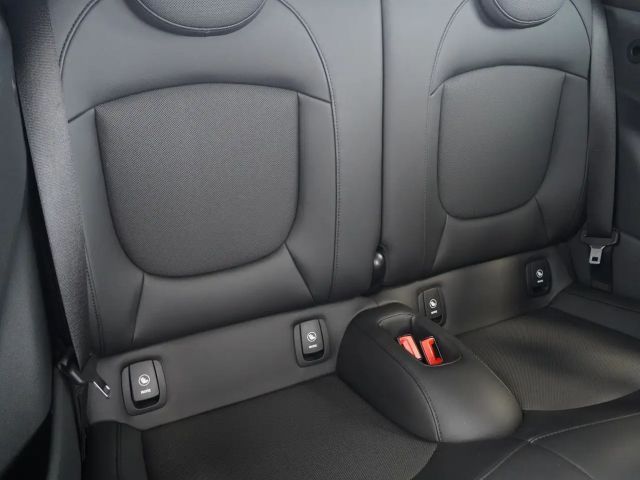 MINI Cooper S Cabrio John Cooper Works Trim