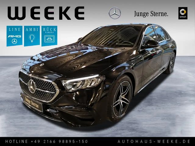 Mercedes-Benz E 200 AMG Line Sedan