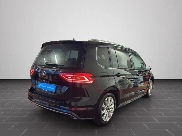 Volkswagen Touran 1.5 TSI DSG R-Line