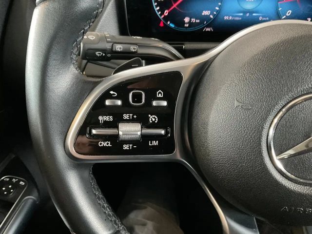 Mercedes-Benz B 200 4MATIC Progressive