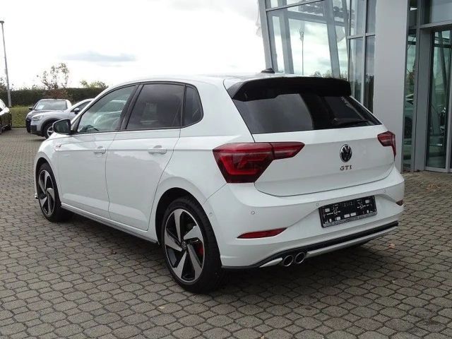 Volkswagen Polo 2.0 TSI DSG GTI IQ.Drive