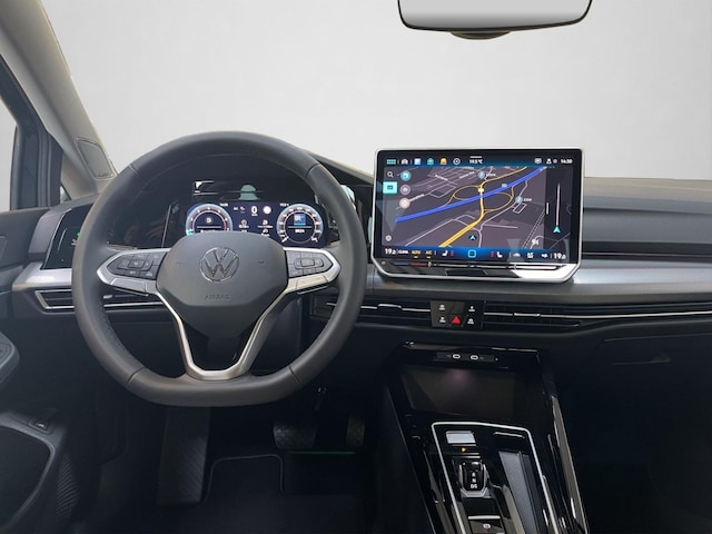 Volkswagen Golf DSG Style Variant