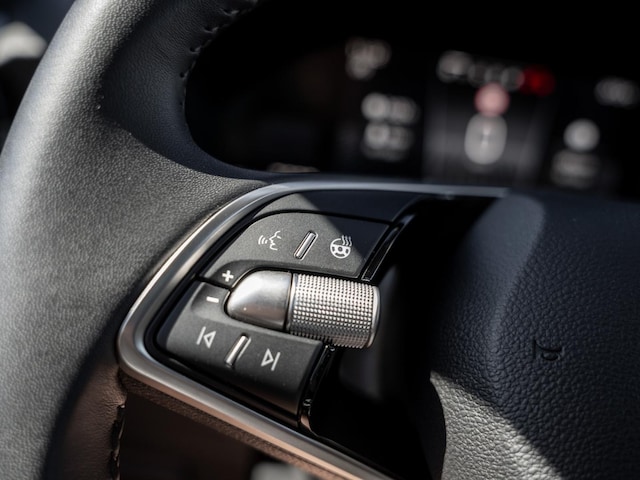 Skoda Fabia 1.0 MPI 5-GANG SpurH SoundSys