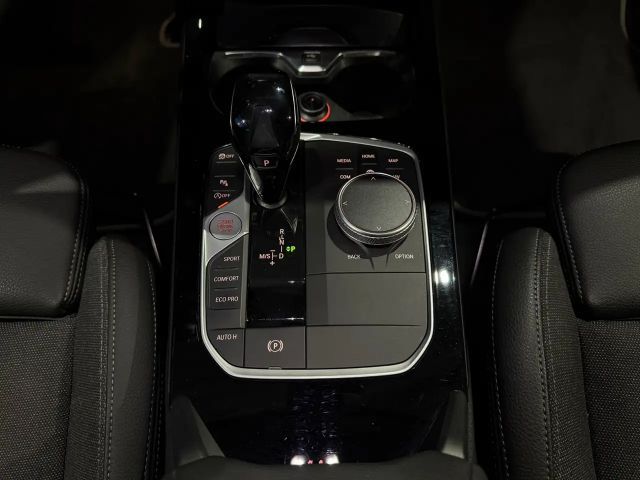 BMW 120 120i Sedan Sport Line