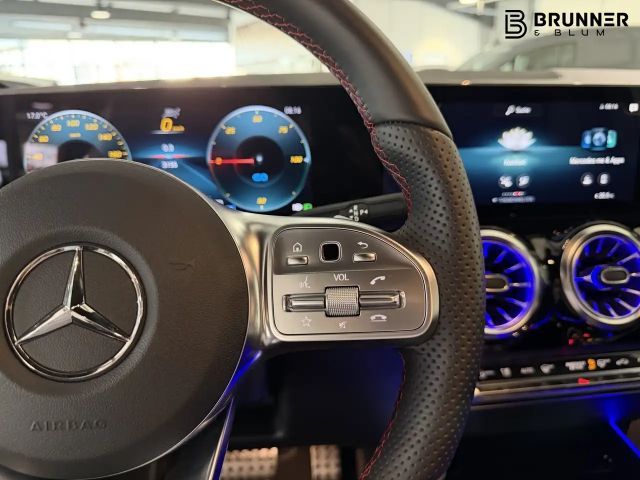 Mercedes-Benz EQA 350 4MATIC AMG Line