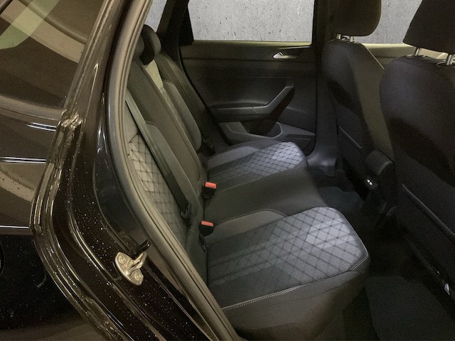 Volkswagen Polo 1.0 TSI DSG R-Line